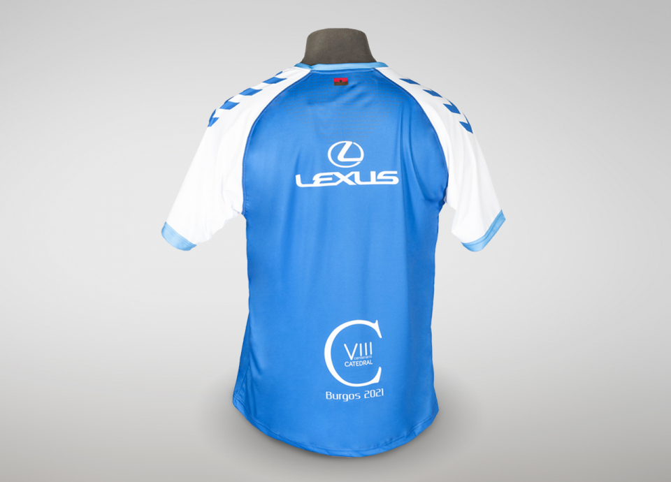 CUBRE CALENTAMIENTO AZUL 18-19