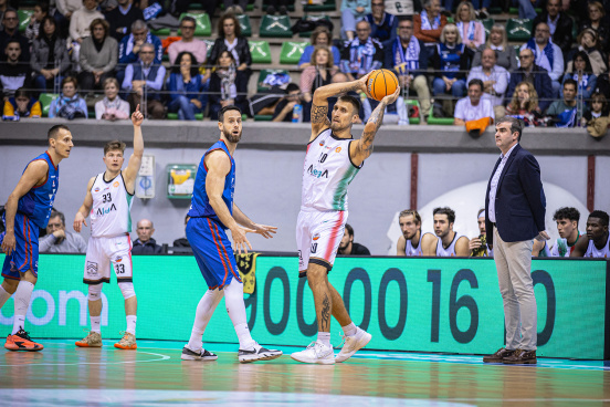 J1 Primera FEB | Silbö San Pablo Burgos-Grupo Alega Cantabria / SPB/Cintia Cortés