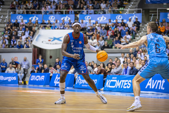 J3 Primera FEB | Silbö San Pablo Burgos-Palencia Baloncesto  / SPB/Cintia Cortés