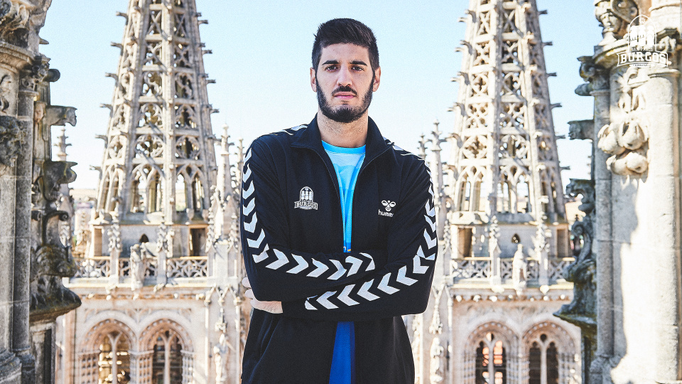 SUDADERA CON CREMALLERA