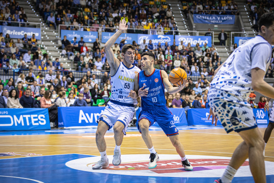 J5 - Silbö San Pablo Burgos-Alimerka Oviedo Baloncesto / SPB/Cintia Cortés