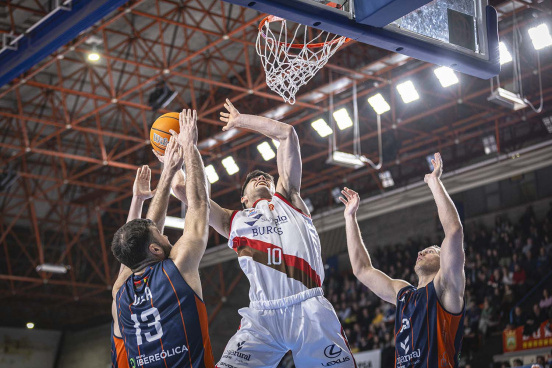 J14 - Grupo Ureta Tizona Burgos-Silbö San Pablo Burgos / SPB/Cintia Cortés