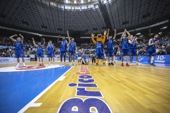 J24 - Silbö San Pablo Burgos-Grupo Ureta Tizona Burgos