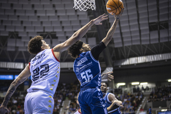 J7 - Recoletas Salud San Pablo Burgos-MoraBanc Andorra  / SPB/Cintia Cortés