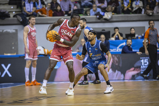 J9 - Recoletas Salud San Pablo Burgos-UCAM Murcia / SPB/Cintia Cortés